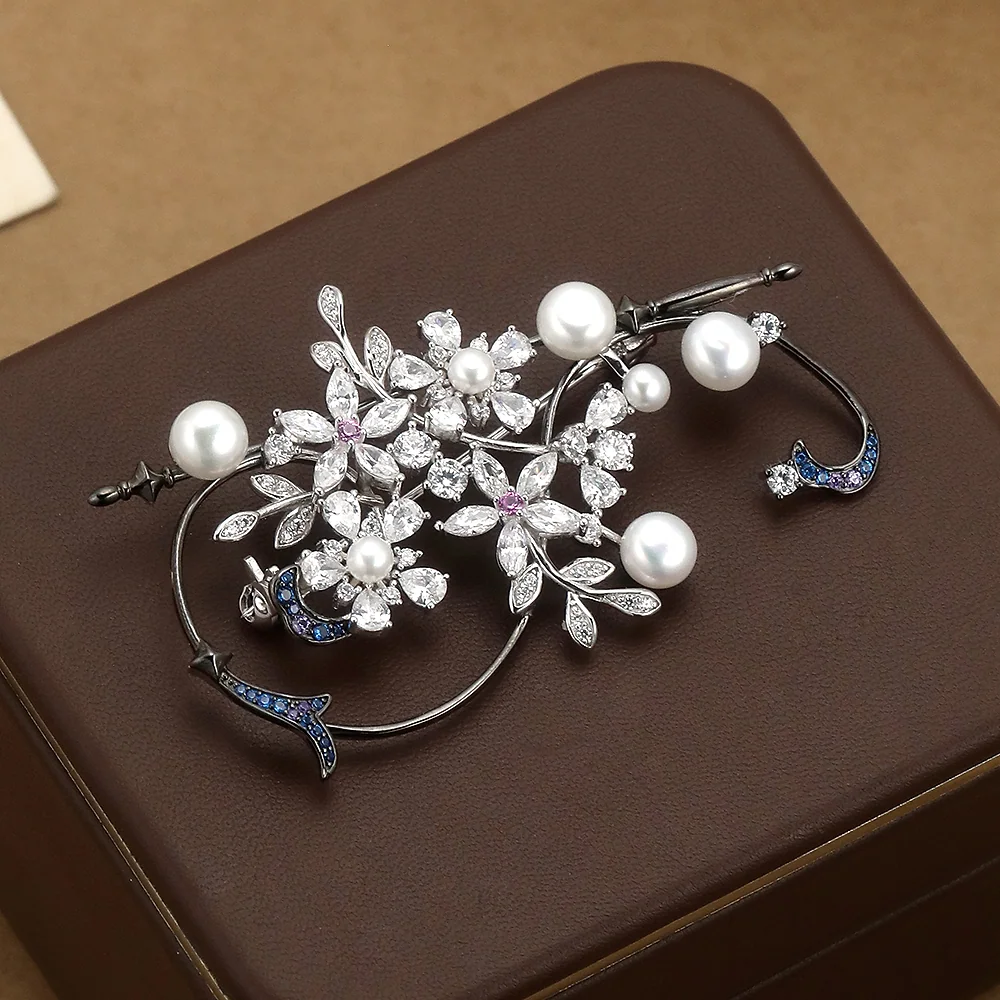 マルチカラーのキュービックジルコニアの花とつる - 3