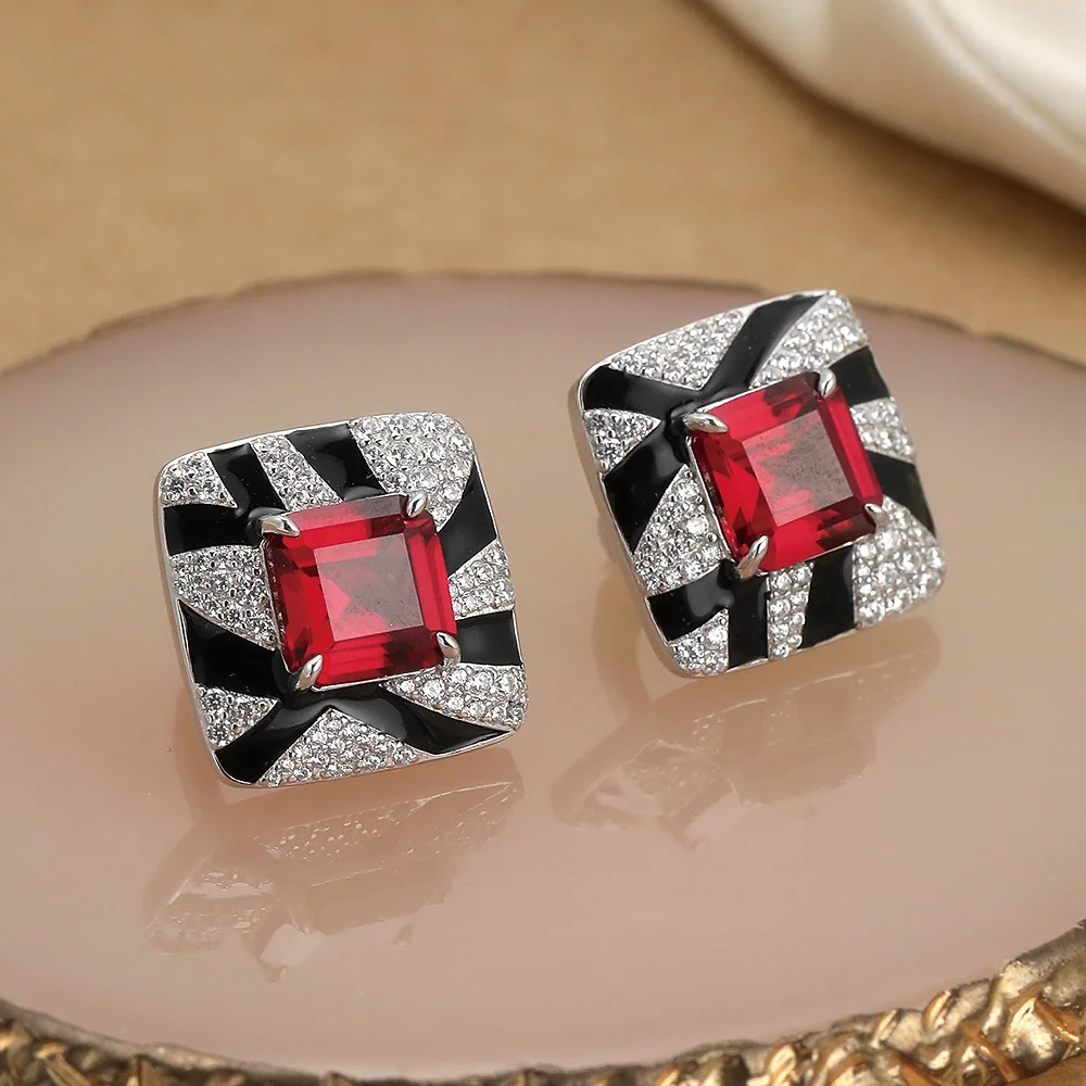 Art Deco gema roja y esmalte negro - 2