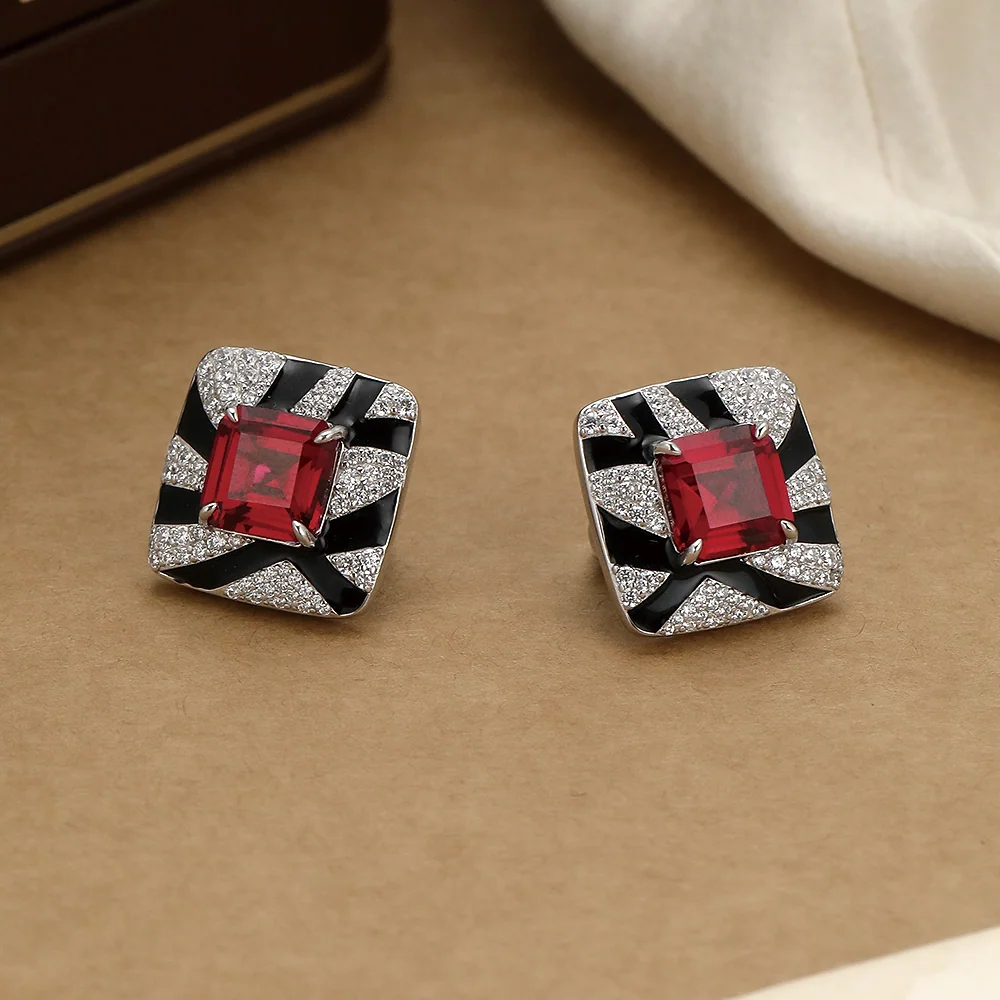 Art Deco gema roja y esmalte negro - 3