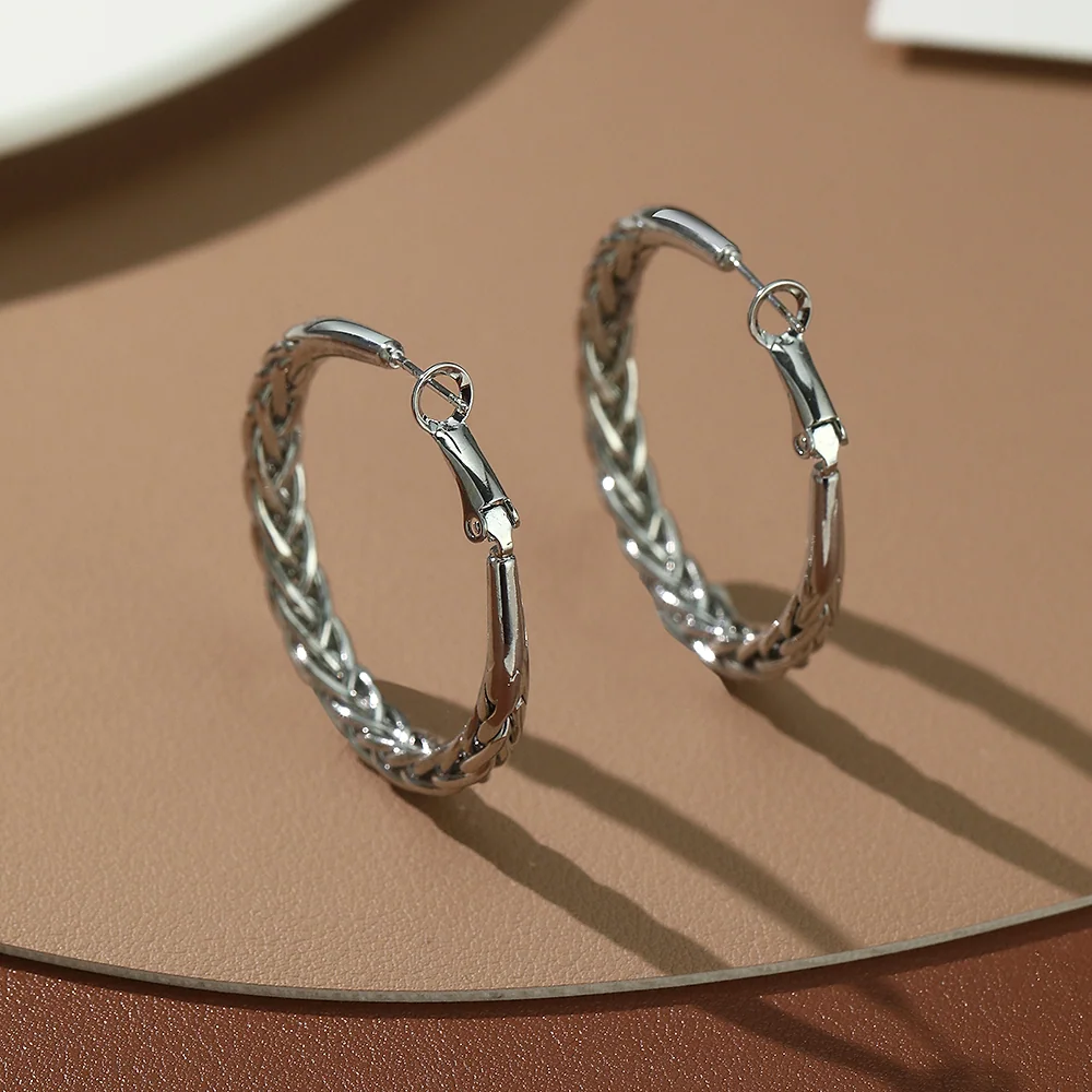 Boucle d'oreille tressée élégante - 2