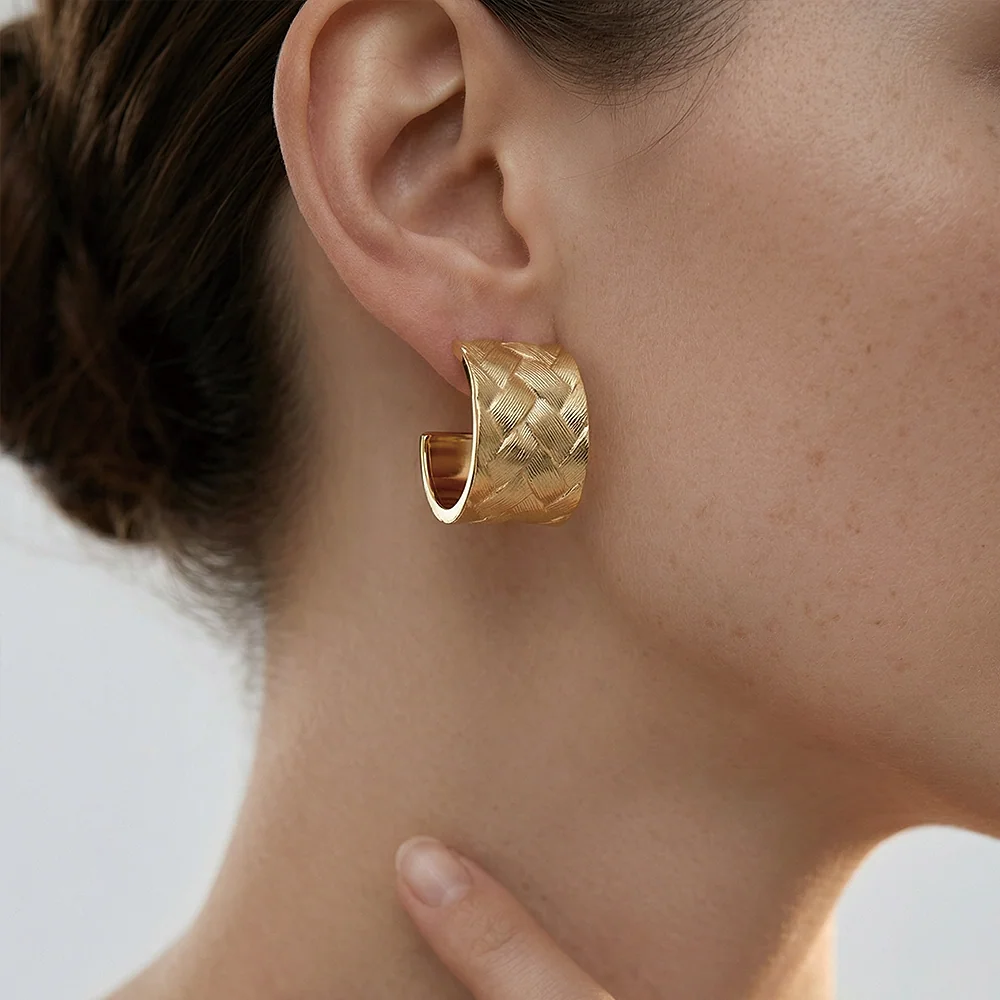 Gold Weave Pattern C-Hoop - 2