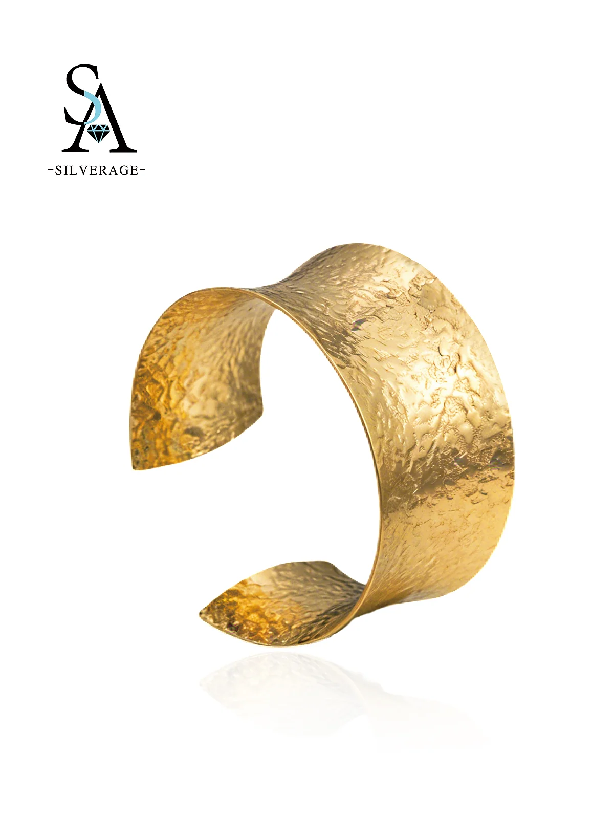 Pulsera de oro martillado