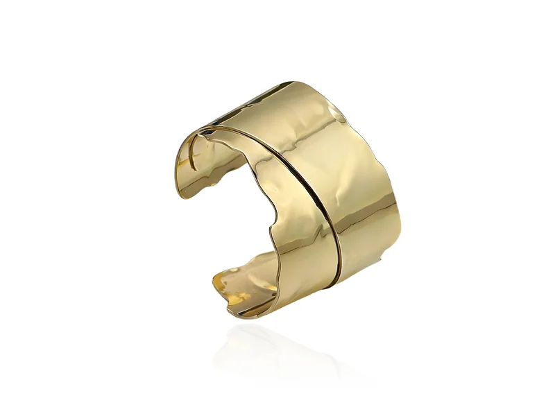 Pulsera de oro en capas