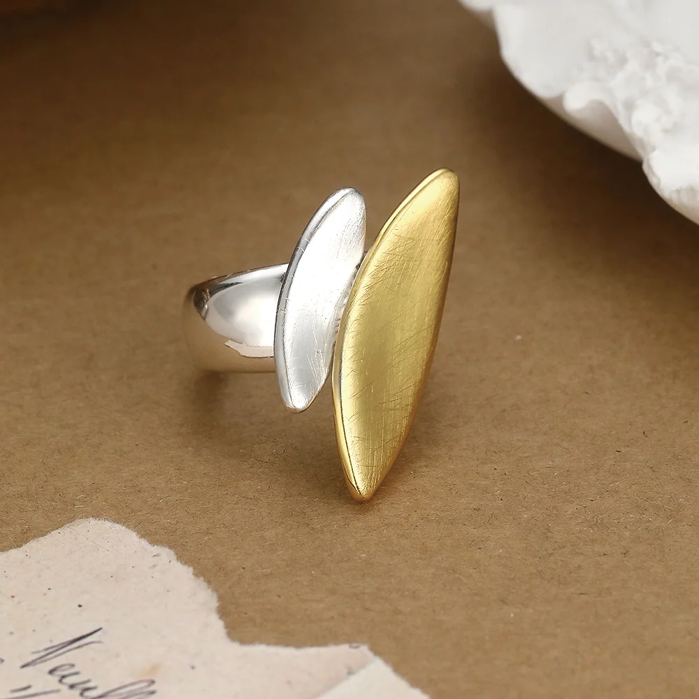Asymmetric Oval Statement - 3