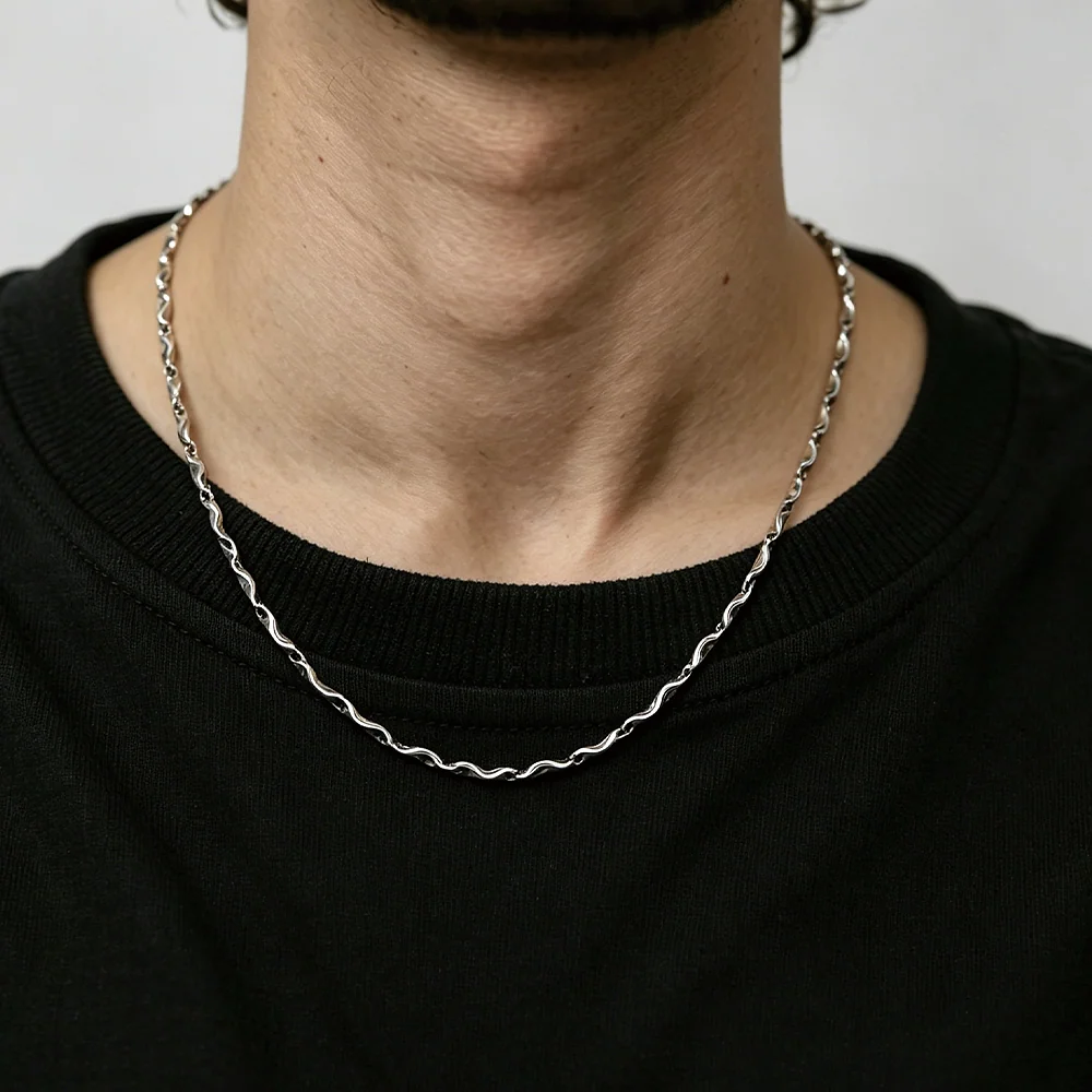 سلسلة فضية ملتوية أنيقة - 3
